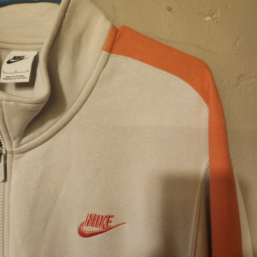Nike Sportswear Men's Light Bone And Salmon Color Club Fleece Track Jacket Large